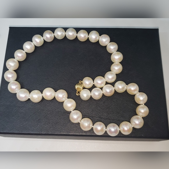 Belle de Mer White Opaque Cultured Pearl Strand Necklace 18" 11-13MM 14K - Picture 10 of 11